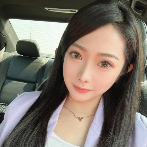 緹緹326 頭貼