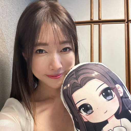 芊芊妮 頭貼